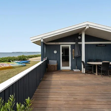 בית נופש Pellervo - 20m From The Sea In Funen By Interhome אסנס