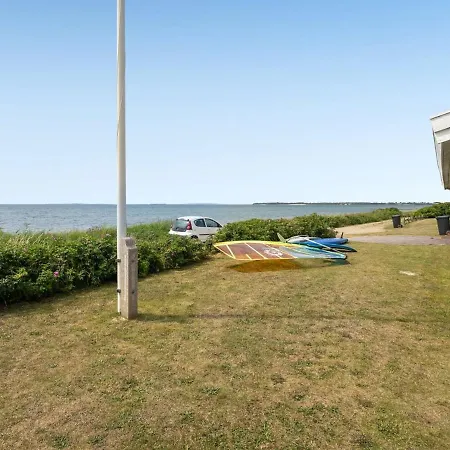 בית נופש Pellervo - 20m From The Sea In Funen By Interhome אסנס