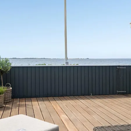 Pellervo - 20m From The Sea By Interhome *